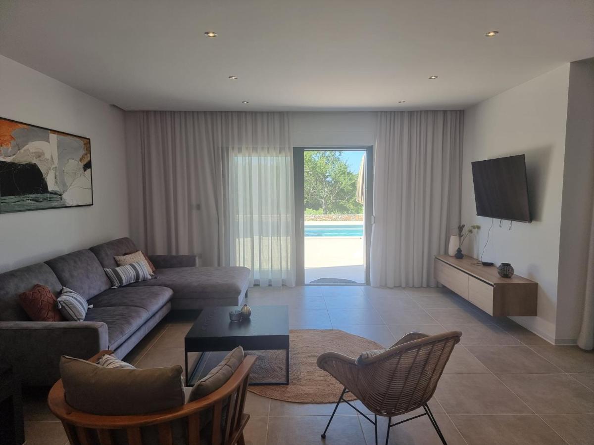 Cukrici Luxury Villa Serena 2022 - With Heated Pool מראה חיצוני תמונה