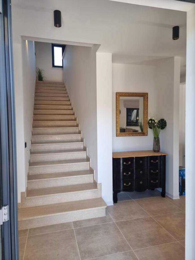 Cukrici Luxury Villa Serena 2022 - With Heated Pool מראה חיצוני תמונה