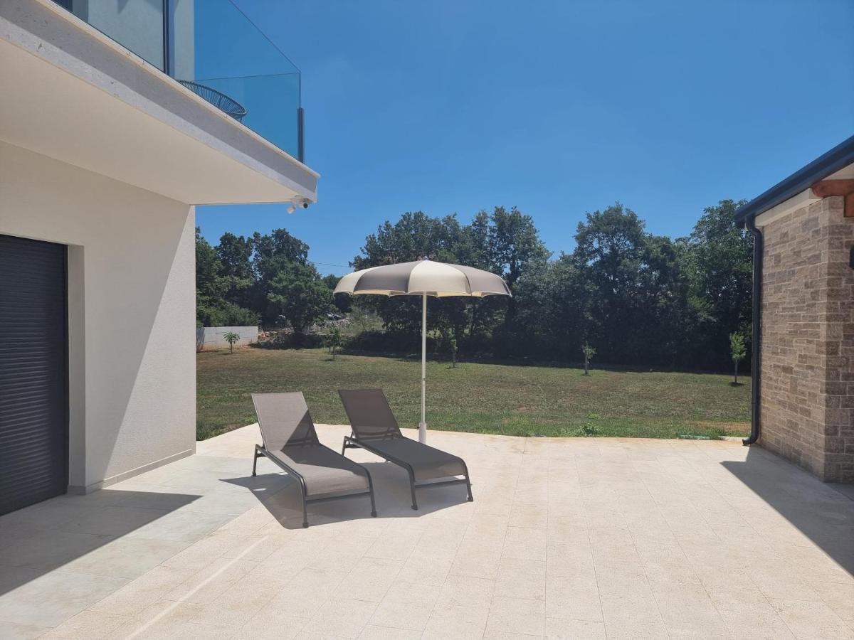 Cukrici Luxury Villa Serena 2022 - With Heated Pool מראה חיצוני תמונה