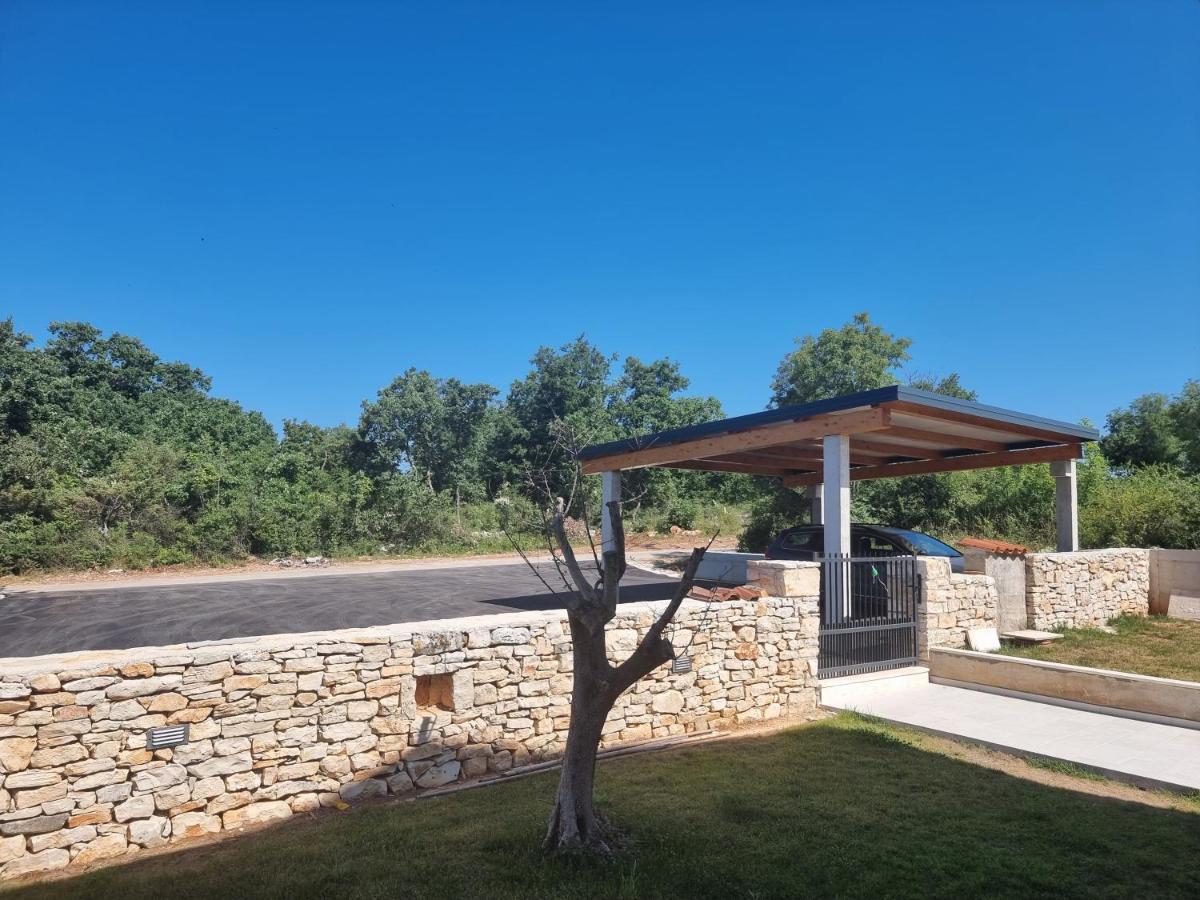Cukrici Luxury Villa Serena 2022 - With Heated Pool מראה חיצוני תמונה